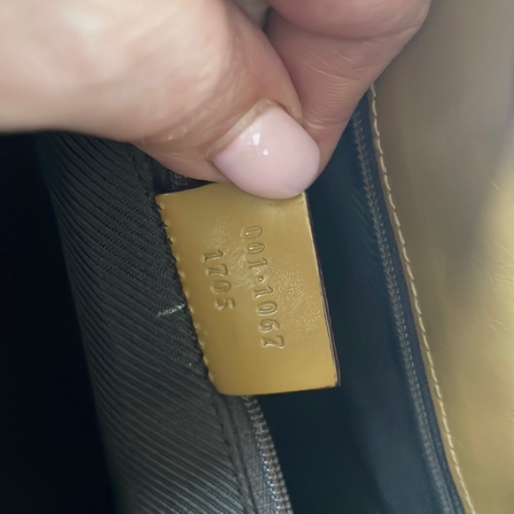 ❌🛑Price Drop ❌Authentic Gucci Jacquie GG Canvas Handbag. - Picture 10 of 16